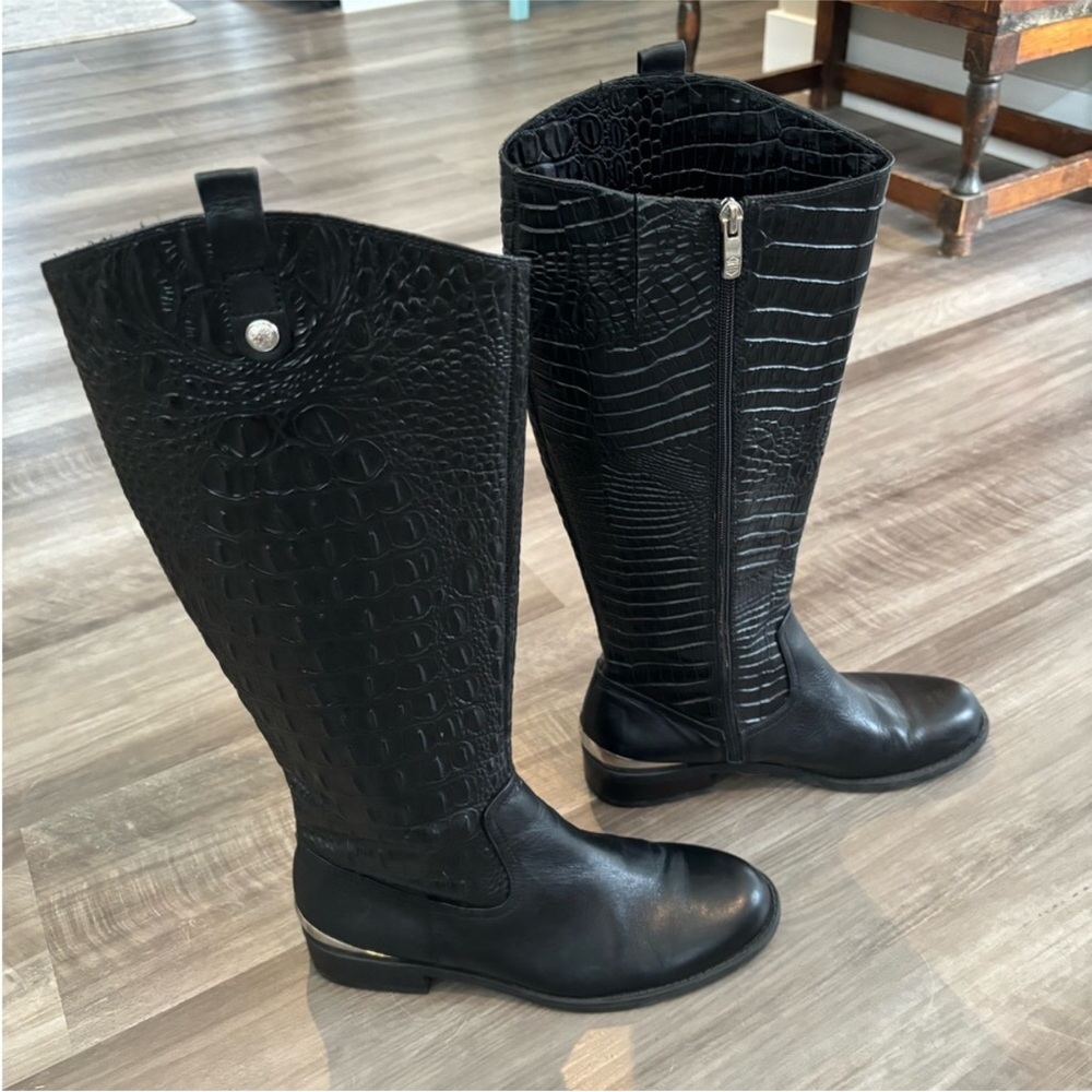 Vince Camuto Women’s 8.5 Riding Boot Kamino Croc Embossed black new condition!